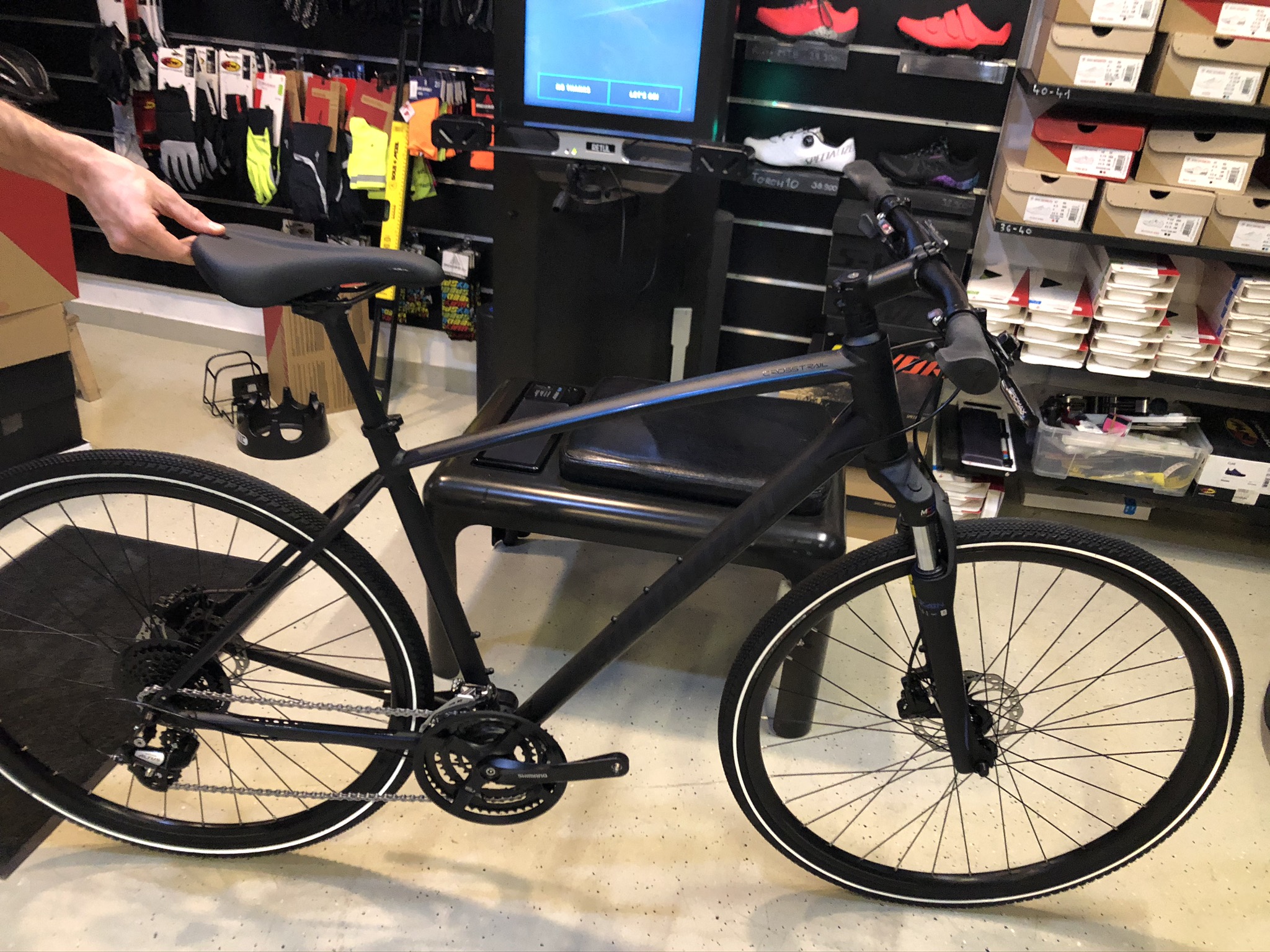 specialized crosstrail hydraulic disc 2019